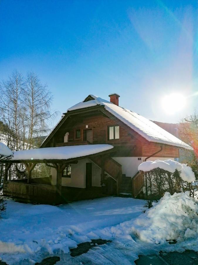 Ferienhaus Sara Bad Kleinkirchheim Bagian luar foto